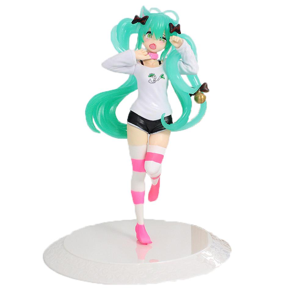 

New Hatsune Miku doll model cartoon cute tabletop decoration suitable for dashboard decoration cute