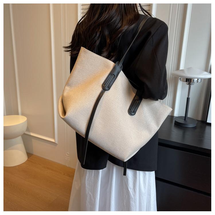 Casual Big Bag New Fashion Shoulder Bag Women's Large-capacity Commuter Tote Bag