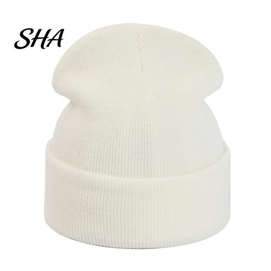 Daily Commuter Warm Gear Unisex Solid Color Knit Beanies, Classic Slouchy Skull Cap for Winter, Couple Matching Beanies Casual Headwear Men