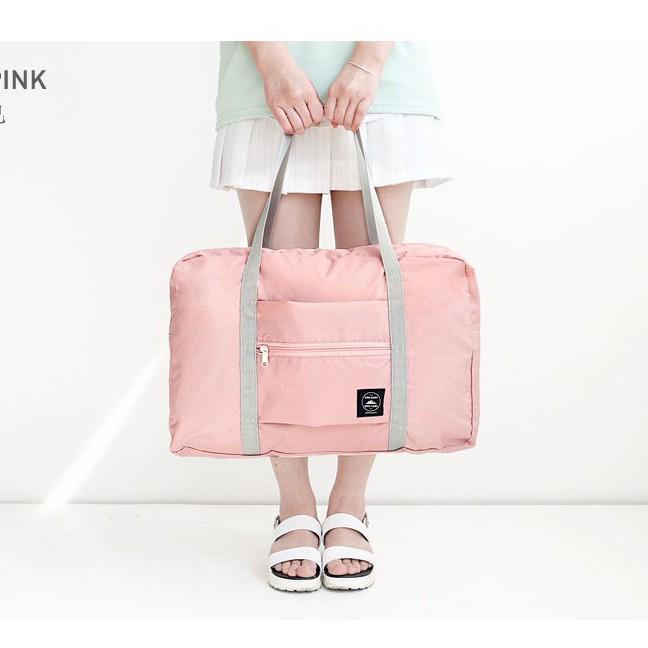 High-Capacity Foldable Travel Bag with Wheels and Logo