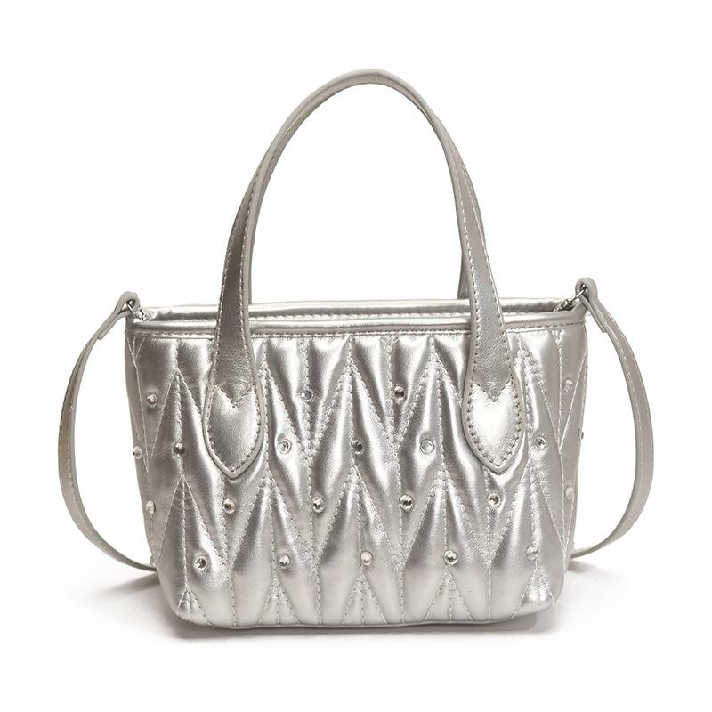 This year's popular bag women's 2025 new trendy fashion high sense versatile shoulder messenger bag hand carrying bucket bag