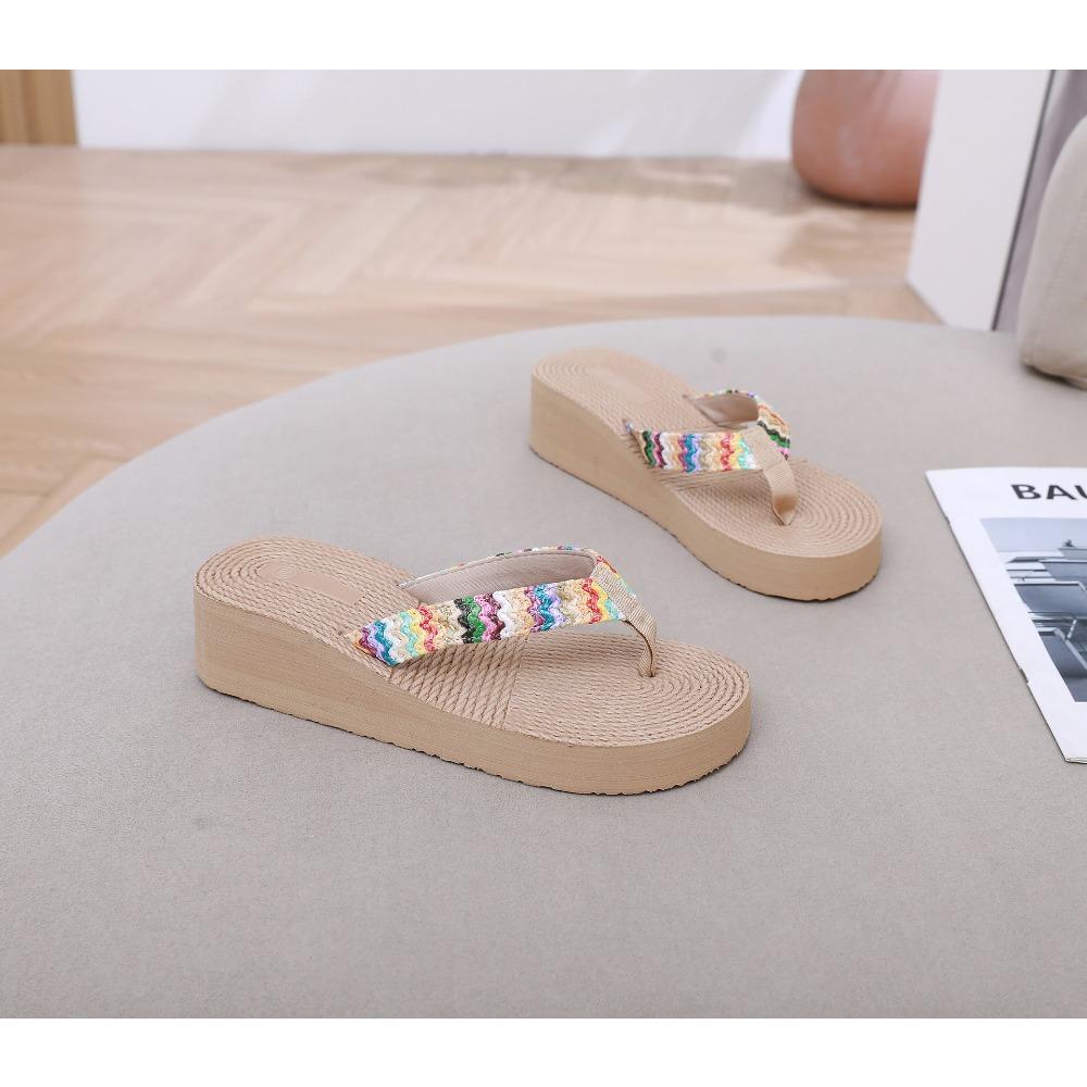 Women's Fashion Trend Anti Slip Wear-resistant Comfortable Soft Bottom Ethnic Style Flat Heel Flip Flops