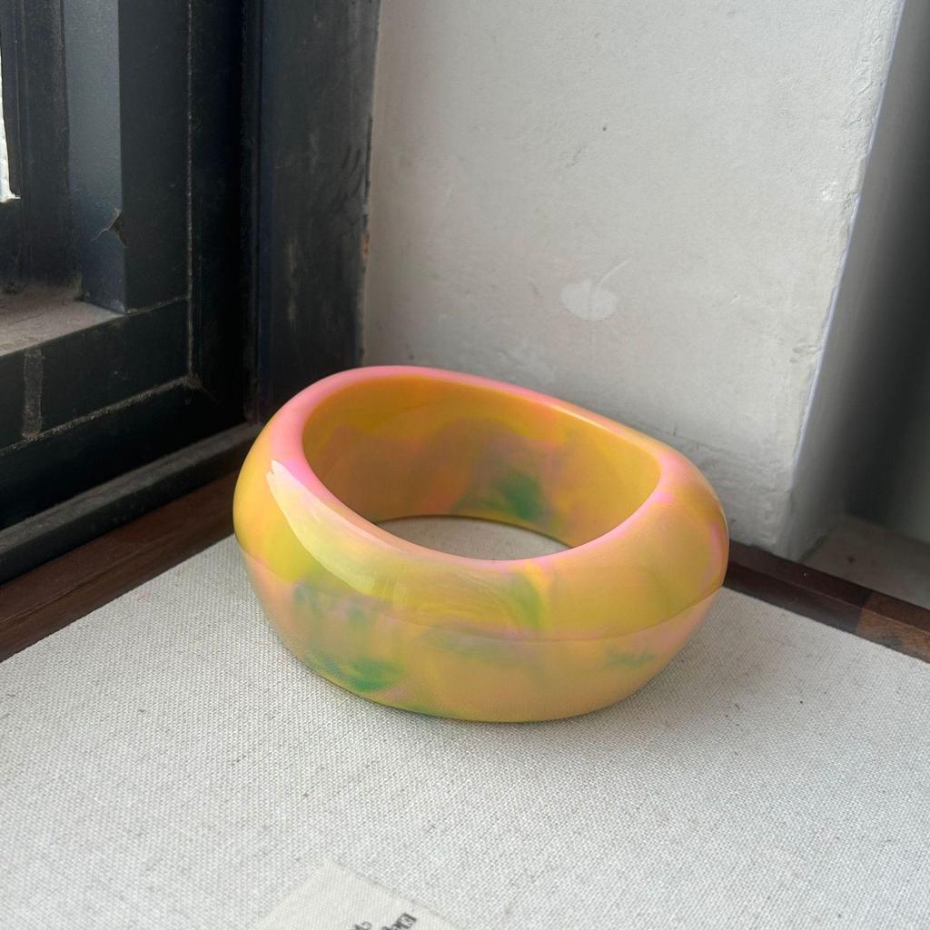 Ombre Resin Bangle: Wide Irregular Design, Vintage Minimalist Style