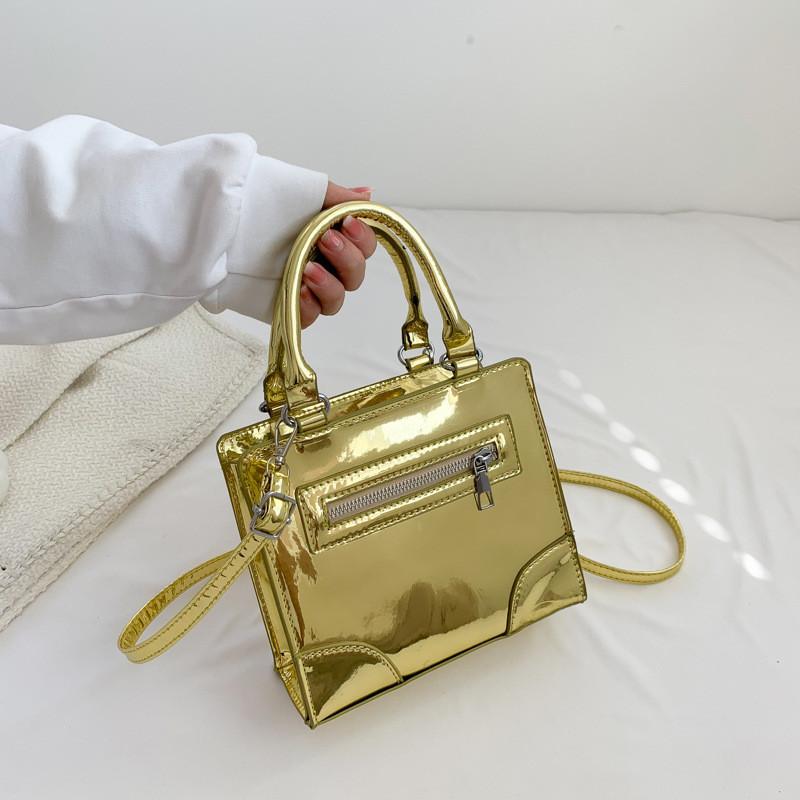 Fashionable Small Square Bag Versatile Pu Material Handbag With Zip Closure For Daily Use