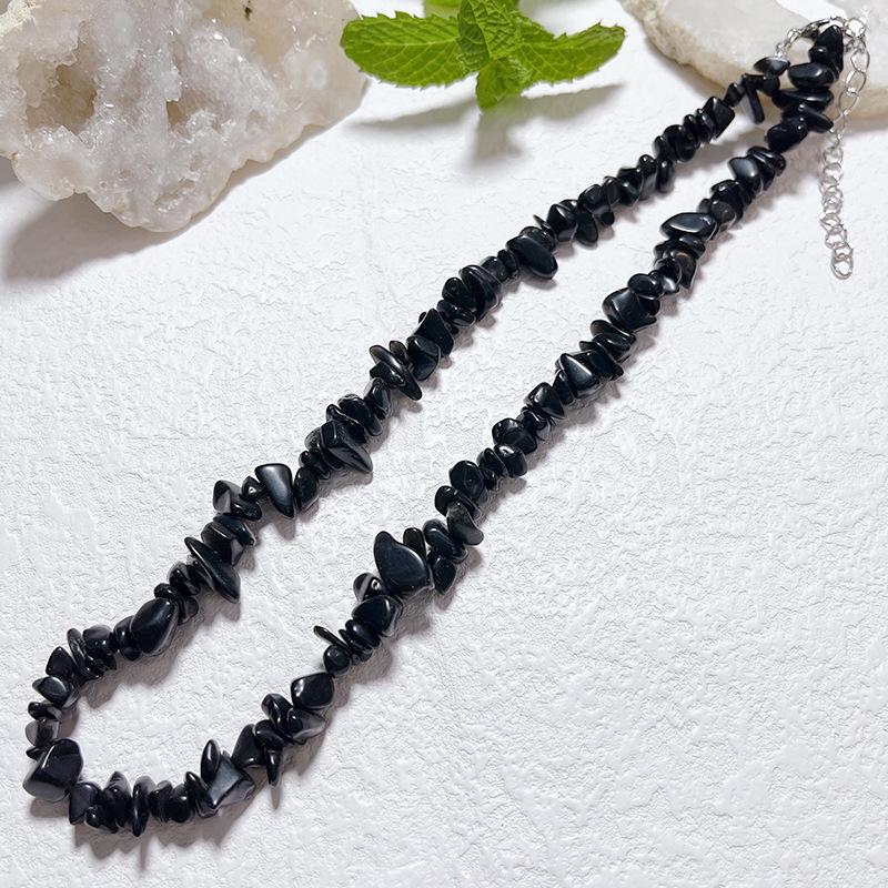 Богемное агатовое ожерелье-чокер из натуральной хрустальной крошки Pebble Necklace 5-8cm 20-38g