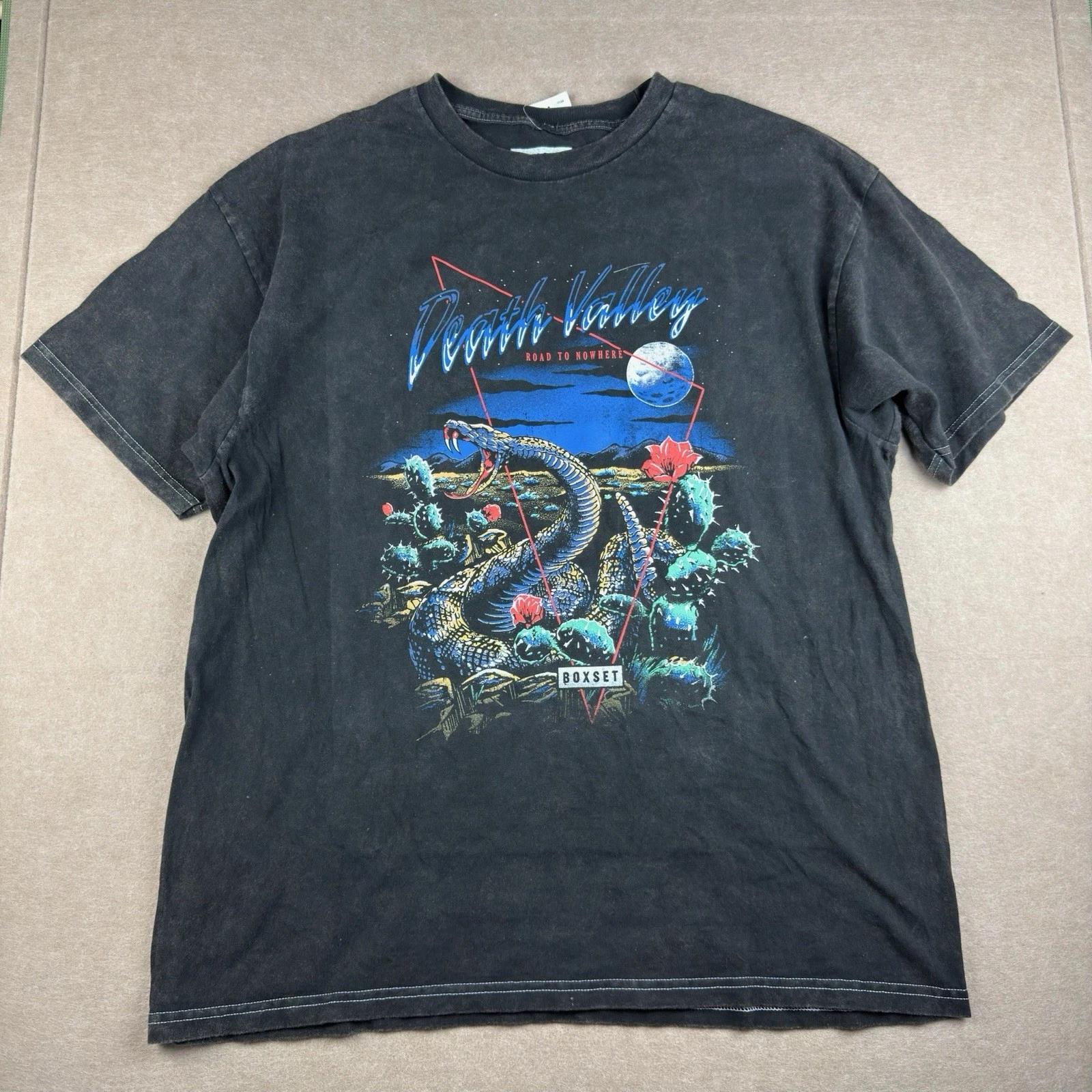 Boxset Death Valley Snake T-Shirt Men L Graphic Desert Cactus Moon Washed Black S