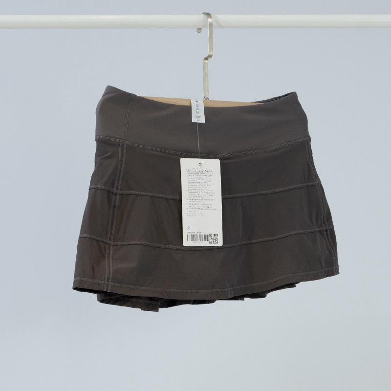 Women's Nude-Fabric Pleated Tennis Skirt with Built-In Shorts – Versatile and Anti-Exposure Design for Outdoor Activities