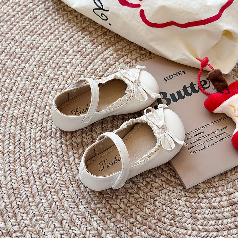 Girls small leather shoes autumn new children soft-soled beanie shoes girl baby bow princess shoes little girl single shoes