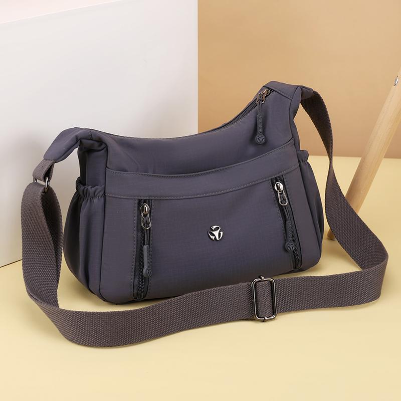 Borsa da donna di mezza età Borsa in nylon leggera a tinta unita Borsa a spalla a tracolla Borsa per mamma