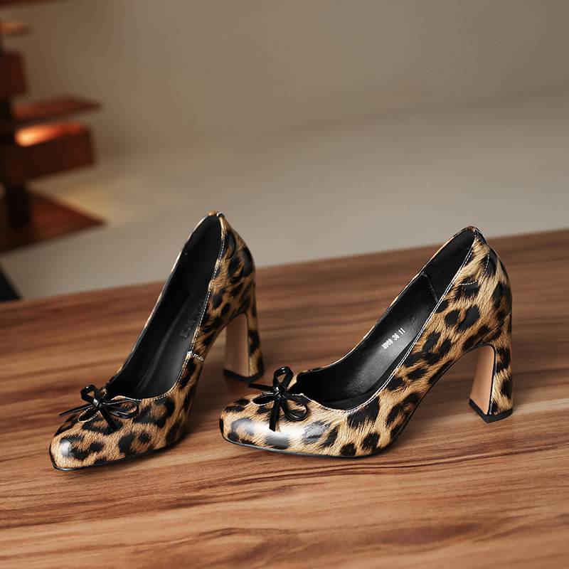 Krazing Pot Suede Microfiber Round Toe Size 41 Chunky High Heels Slip on Leopard Sexy Casual Autumn Pumps