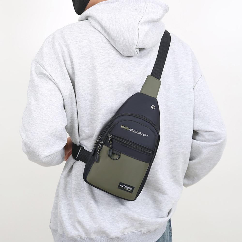 Large Capacity Mobile Phone Bag Multipocket Sports Chest Bag Casual Male Chest Bag  Outdoor
