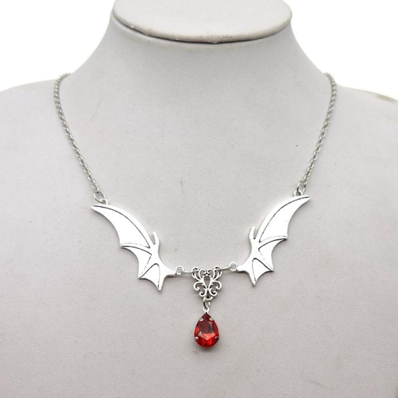Gothic Vampire Bat Clavicle Chain Sweater Necklace Halloween Witch Bat Waterdrop Pendant Necklace Gift for Bat Lover