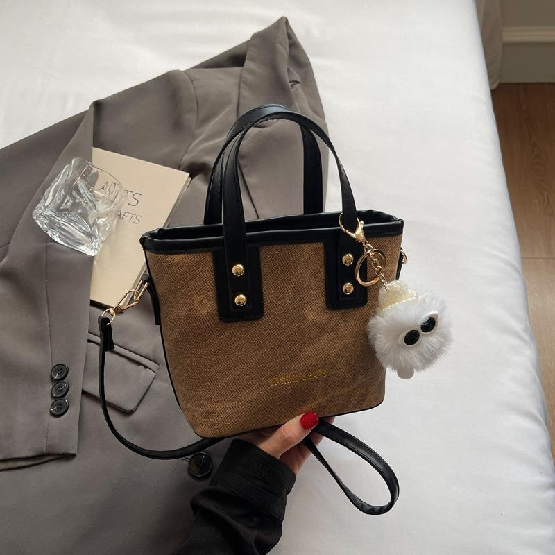 High-end Light Luxury Small Bag Women's New Versatile Messenger Bag Niche Unpopular Portable Bucket Bag Women