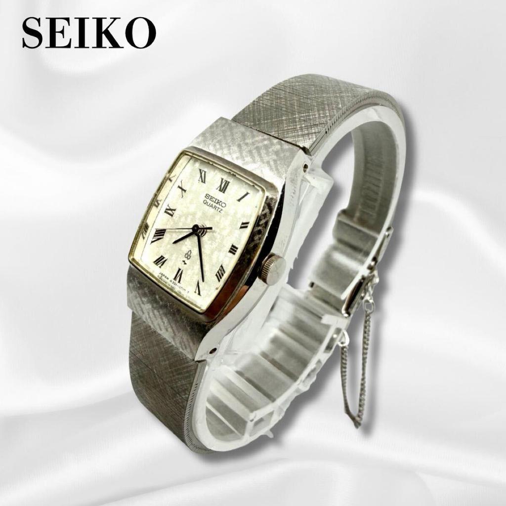 Used New Battery Replacement SEIKO Quartz Ladies Watch Square Vintage