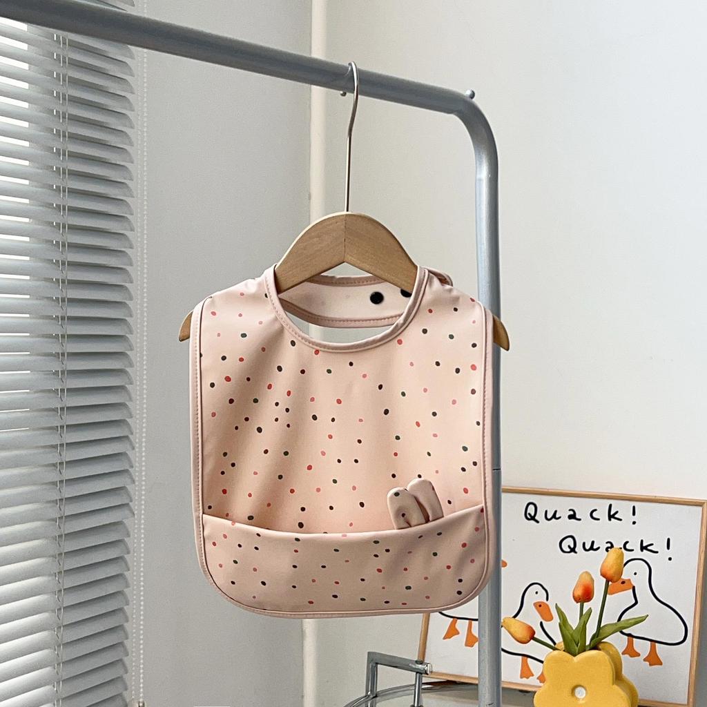 Wodoodporne śliniaki dla niemowląt klasy A - PU odporne na plamy z dużą kieszenią dla chłopców i dziewczynek