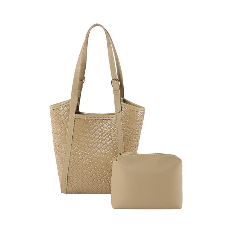 Stylish Retro Single Shoulder Bucket Bag Spacious Designer Handheld Tote For Women