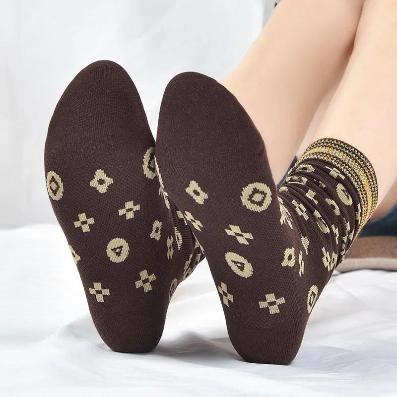 Autumn New Retro Checkered Socks, Women's Cute Petal Silver Gold Silk Stacked Socks Mid length Socks