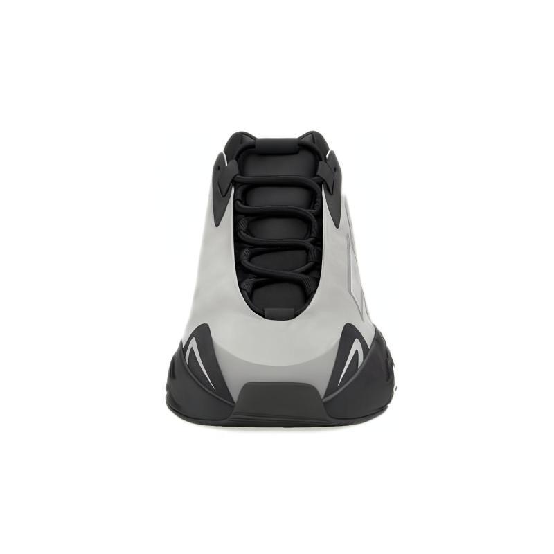 Adidas Yeezy Boost 700 Mnvn 'Metallic' Sneaker GW9524