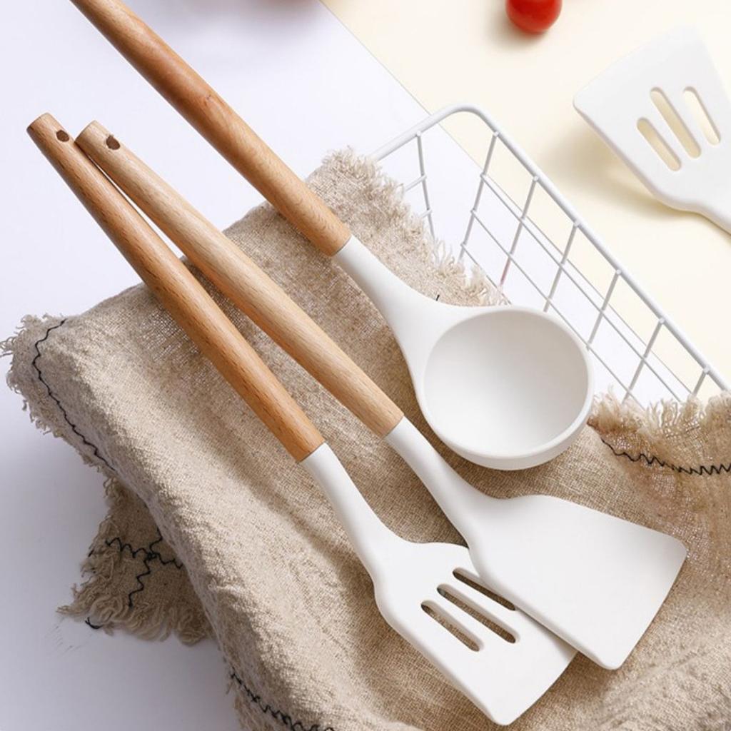 Silicone Wooden Handle Spatula Household Kitchen High Temperature Resistant Non-Stick Pan Cooking Spatula Frying Spatula Soup Spoon Utensils
