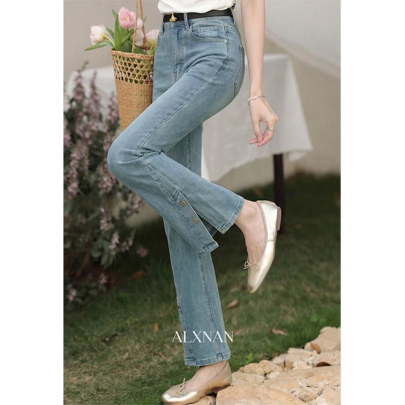 

Women s Blue Flared High-Waist Slim Jeans S