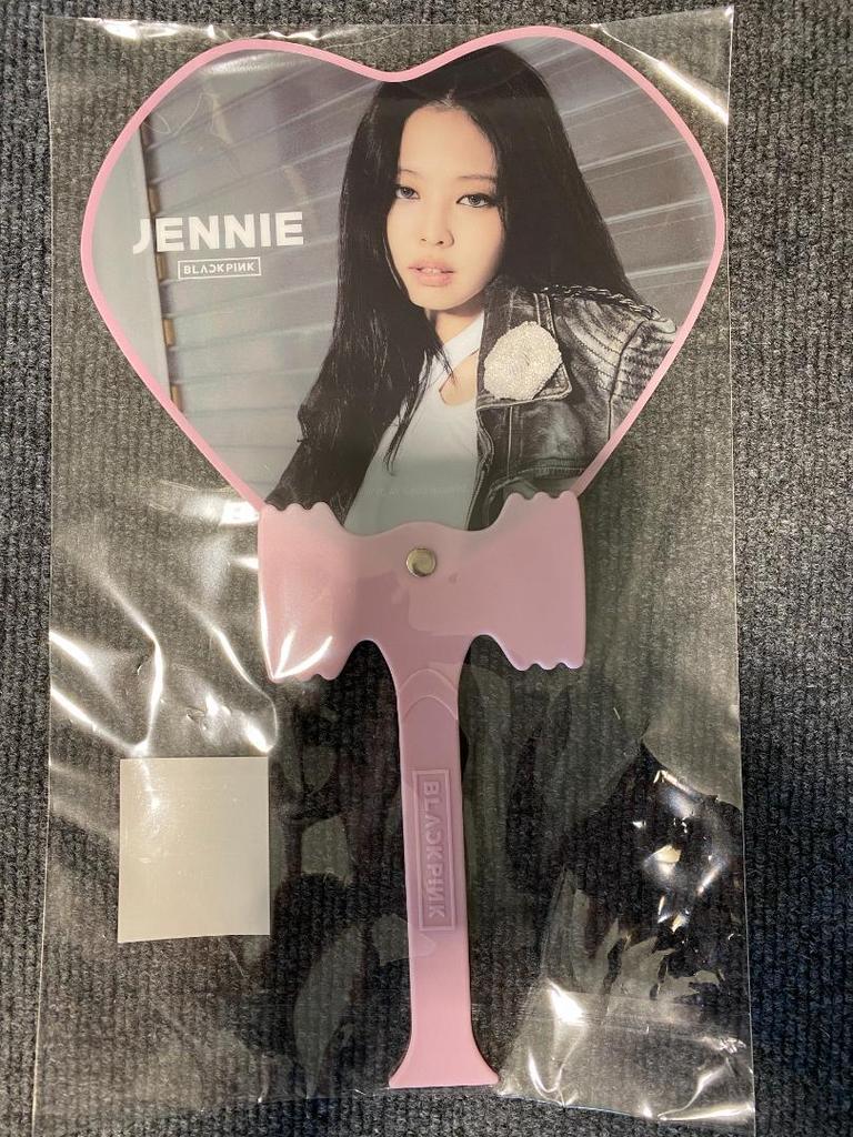 [USED] BLACKPINK WORLD TOUR [BORN PINK] GOODS