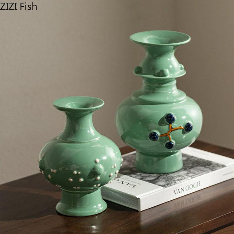 Creative Relief Ceramic Vase Classics Plant Pots Table Decoration Ornament Flowers Arrangement Floral Vases Room Aesthetic Decor