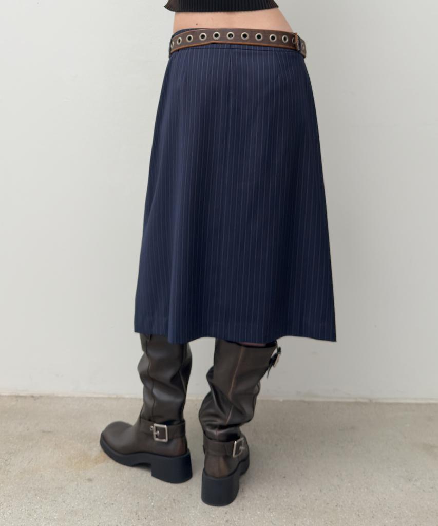 Daiaegeuneol Low Rise Midi Skirt (Navy)