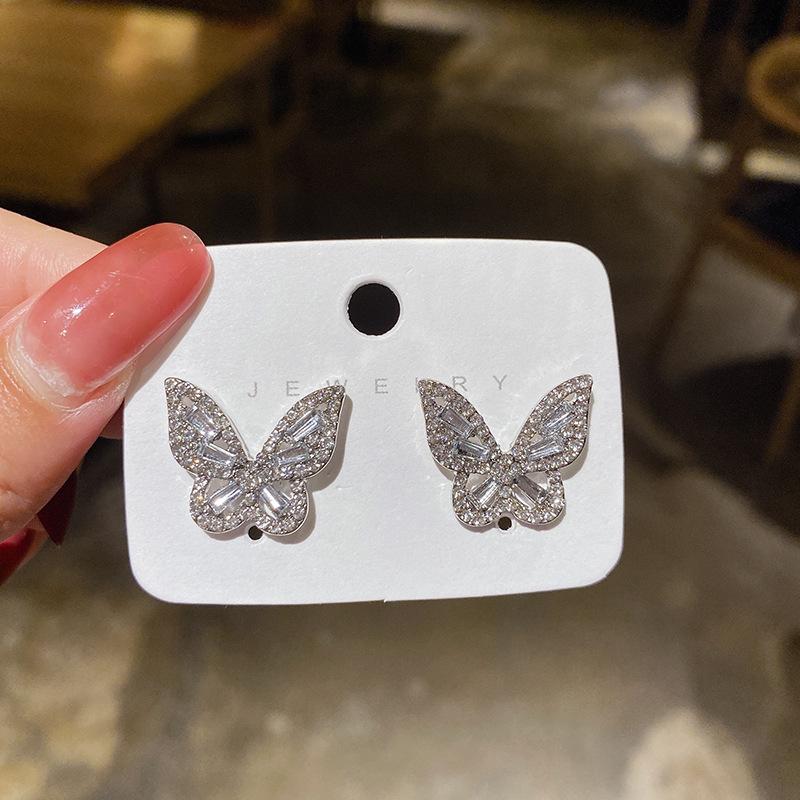 JWER Bling Earrings For Women Butterfly Zircon Ear Jewelry Vintage Wedding Earrings Student Ladies Silvery Wholesale Female