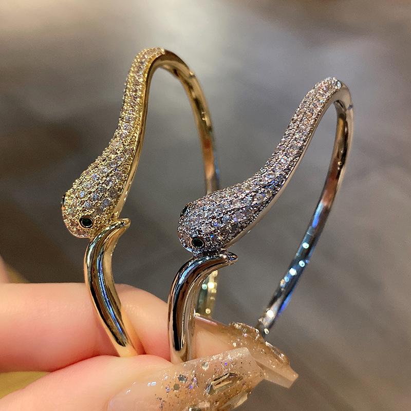 Zircon Serpentine Bracelet Exaggerated Bracelet, Light Luxury, High End Handpiece