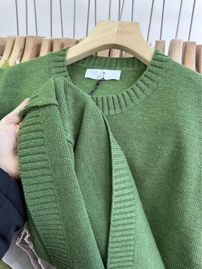 Xiao Wang's Spring Korean Cartoon Loose Knit Sweater Vest (Plus Size)