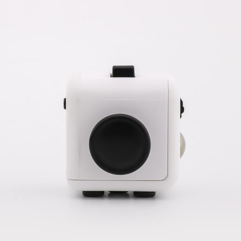 

Декомпрессионные кубики для лечения аутизма, СДВГ, тревоги, снятия стресса для взрослых и детей, игрушки-кубы для снятия стресса, игрушки для пресса на кончиках пальцев