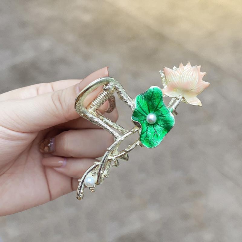 Fashion Bow Pearl Rhinestone Flower Grab Clip Temperament Half Tie Hairpin Disc Hair Shark Clip