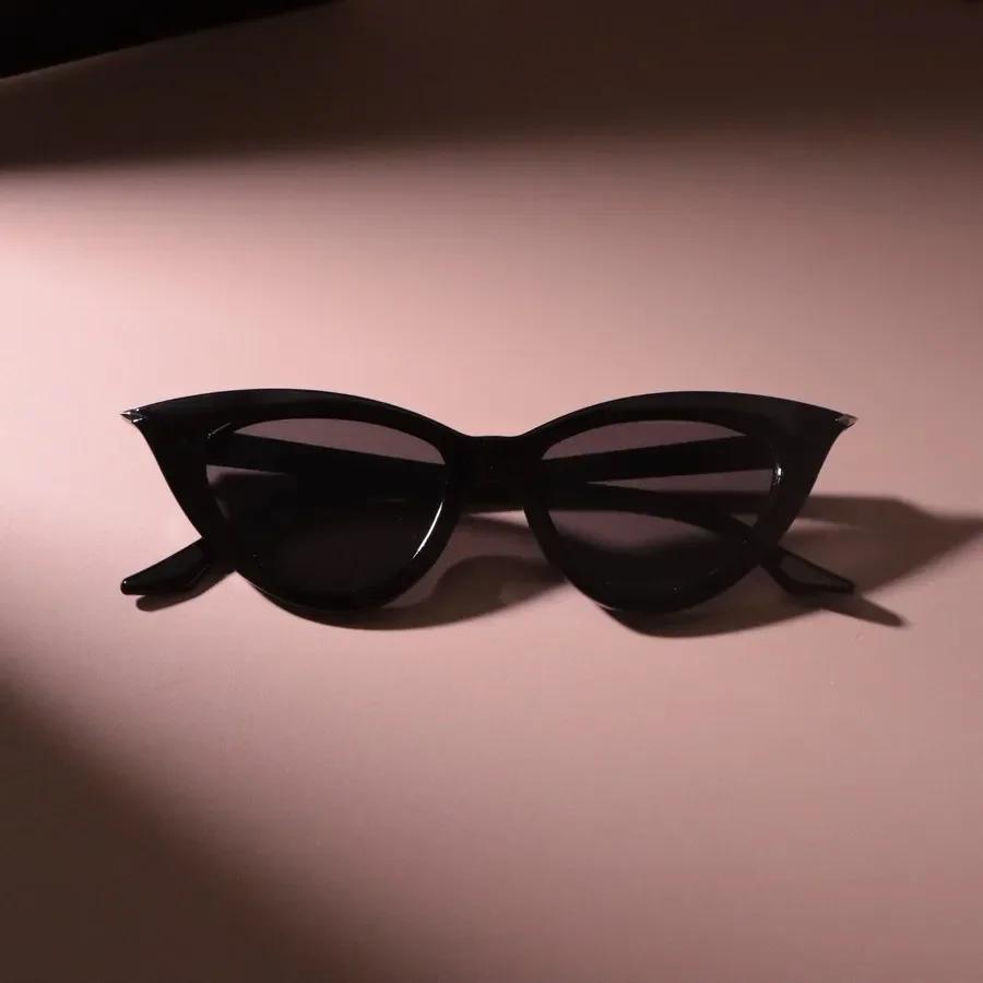 Fashion Small Frame Sunglasses Women Men Retro Cat Eye Designer Sun Glasses Male Female Brand Vintage Travel