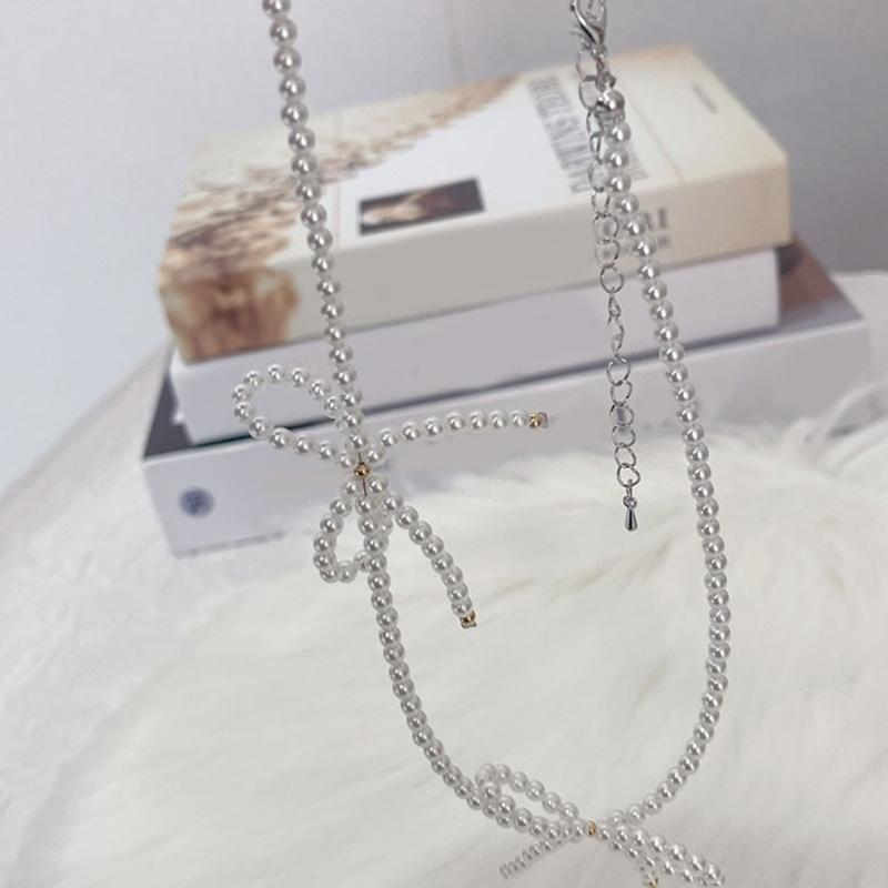 Elegant Bowknot Short Necklace Fashion Crystal Beaded Choker Necklace Simple Collar Necklace Clavicle Chain Jewelry