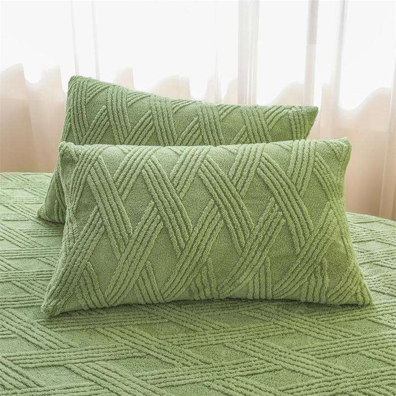 3PC Plush Mattress Cover For Bed, Winter Plush Keep Warm Fitted Sheet, Keep Warm, Mattress Cover, Thicken Warm Bedcloth Pillowcases