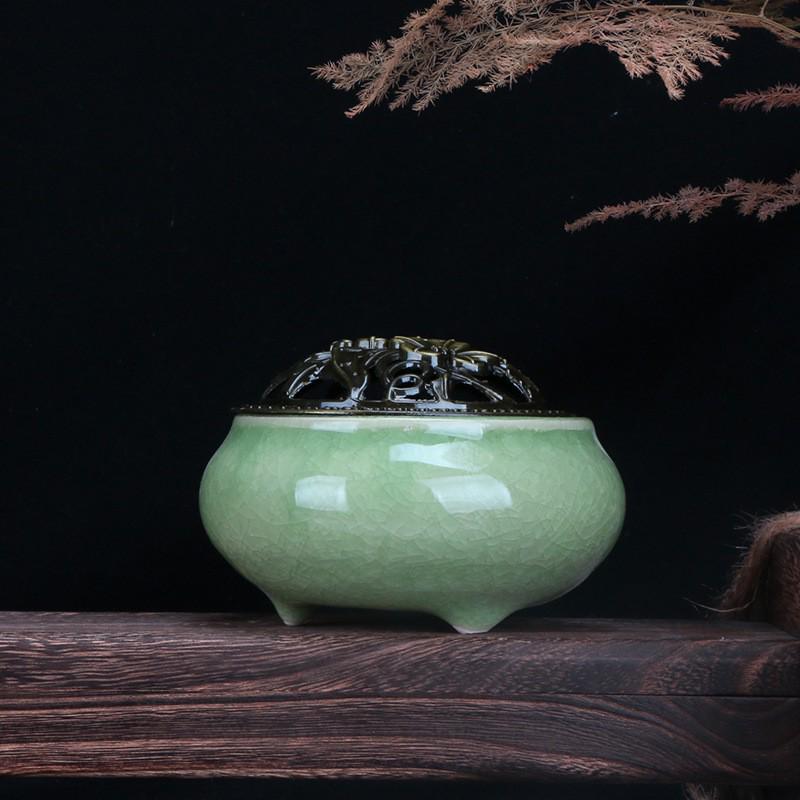 Three-Legged Antique Style Coil Incense Burner for Aromatherapy - Sandalwood & Agarwood Burner, Buddhist Supplies, Chinese Design