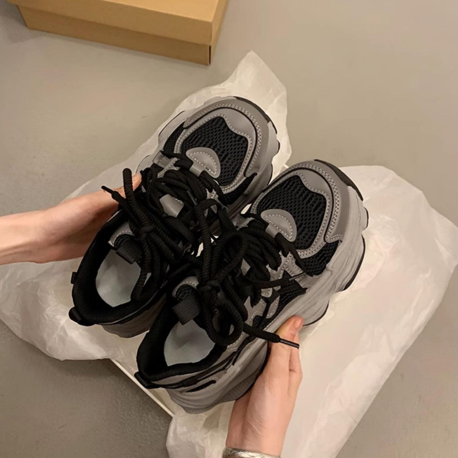 

[Fanfuna] 2025 autumn new muffin platform dad shoes women s autumn small people increase height versatile casual 40 чорний