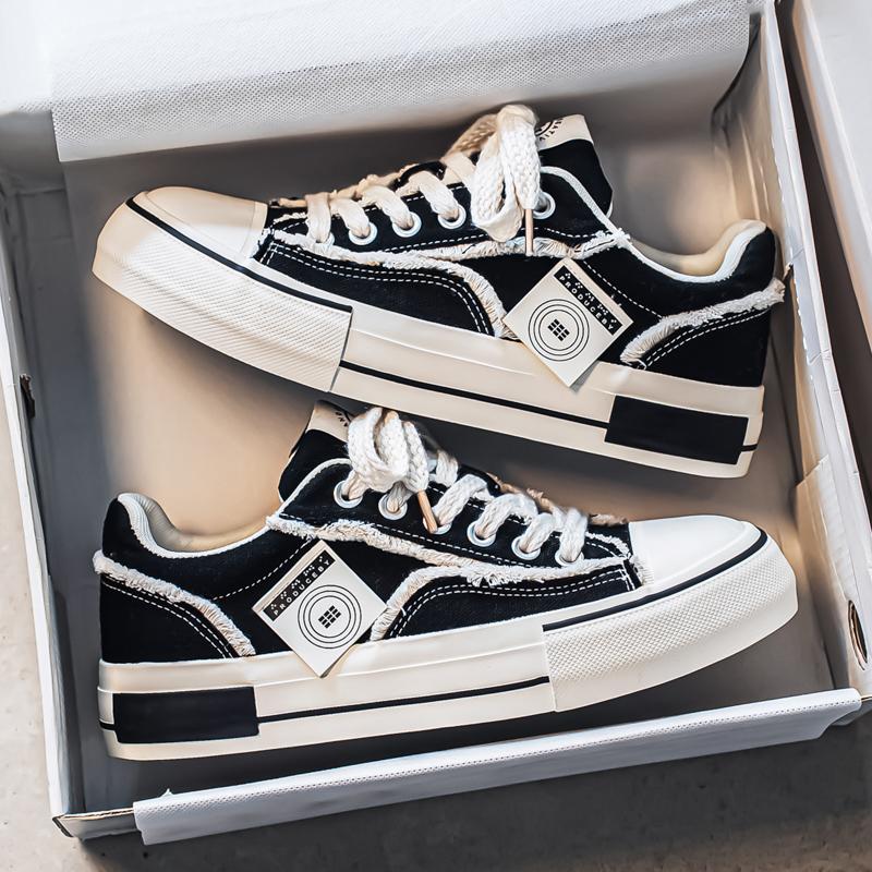 

Весенние парусиновые туфли 2025 для мужчин, модные кроссовки на платформе, мужские повседневные вулканизированные туфли, студенческие парусиновые кроссовки, Tenis Masculino 39 чёрный