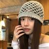 Chapeau Tricoté à Motif Creux Coréen pour Femmes Automne Hiver Mode Atmosphère Laine Bonnet au Crochet Fait Main Sac Chapeau pour le Froid