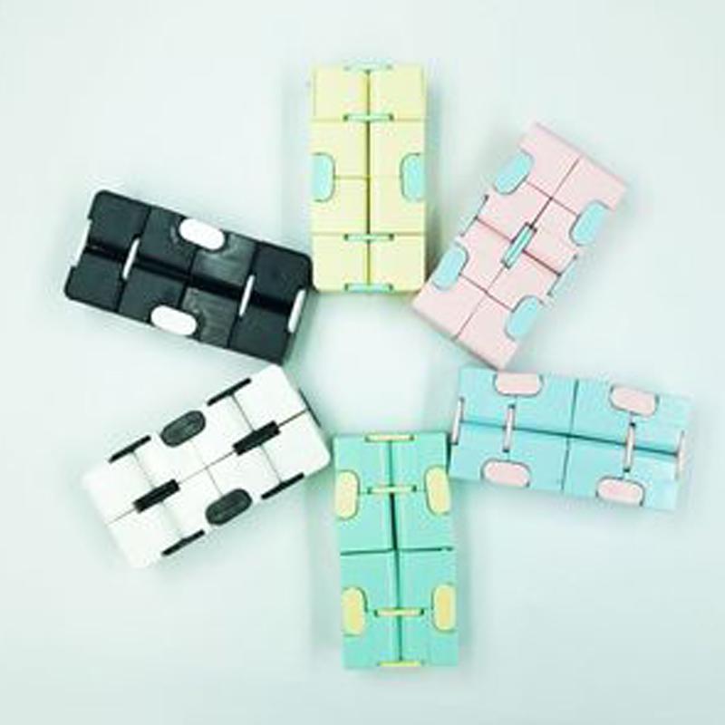 

Cube Mini pig Relief For Stress EDC Fidget Anti Anxiety Funny Gift Luxury toy Infinity 7 разноцветный