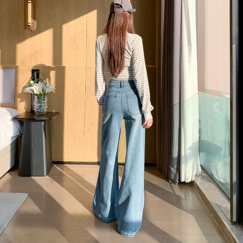 Light blue hot diamond slightly pulled jeans, women's spring new high waist loose and thin, no leg flared pants