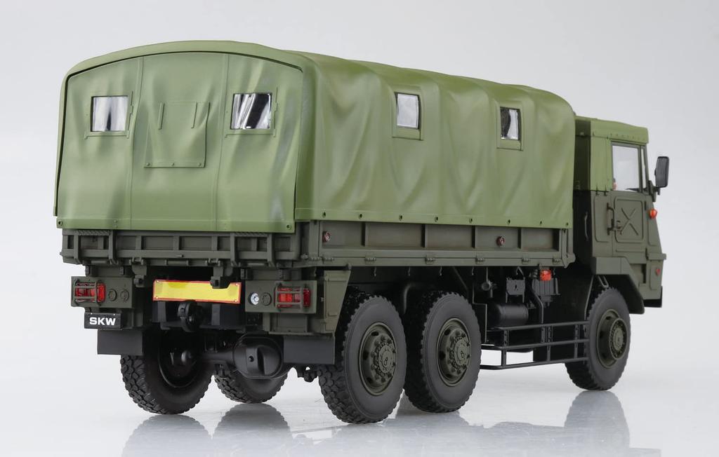 Aoshima Bunka Kyozai Military Model Kit Series Japan Forces Type 73 Heavy Truck Plastic Model 1/35 No. 2 Self-Defense (SKW-464)