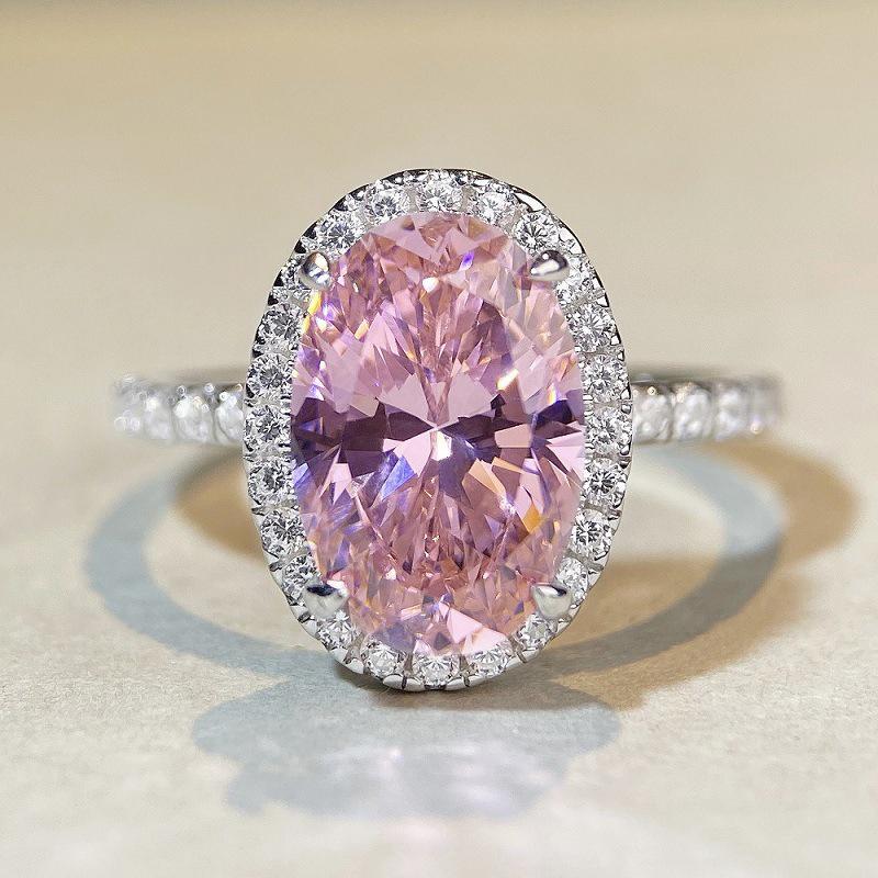 Pigeon Egg Diamond Ring: European & American Style, S925 Sterling Silver, High-Carbon Diamond, Fashion Banquet Ring for Women