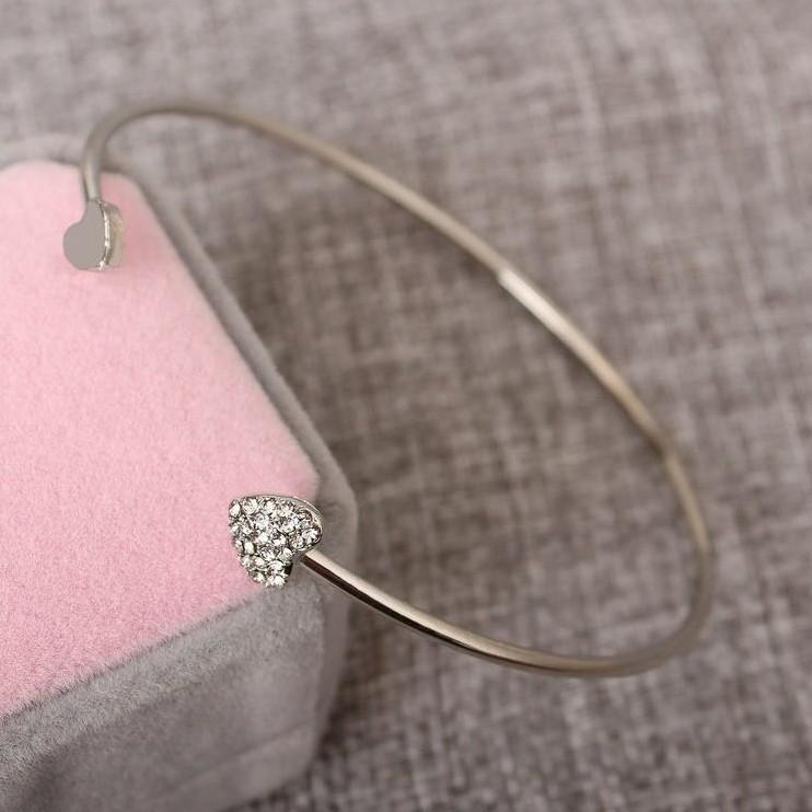 Women's Simple Metal Diamond Heart Bracelet Titanium Steel Open Bangle with Peach Heart Charm Jewelry Gift