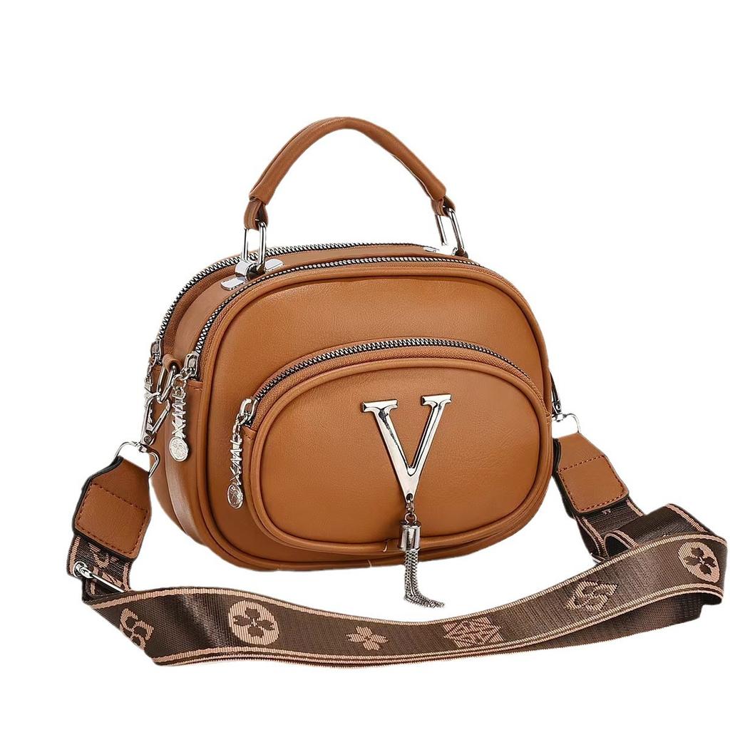 The New Versatile Macaron Single-shoulder Crossbody Bag Has A High Level of Appearance, Is Trendy and Fashionable, and Is A Simple Handbag for Women