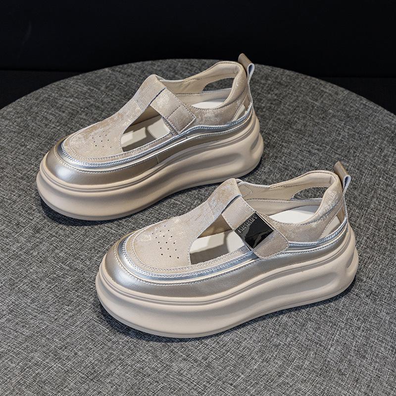 Baotou sandals women's summer new breathable hollow casual little white shoes thick sole inner height increase small women's shoes