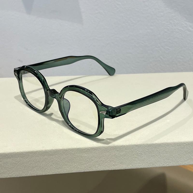 Round Rim Sunglasses Men Vintage Candy Color Outdoor Casual Shades Women New Retro Brand Design Cute Gradient Sun Glasses