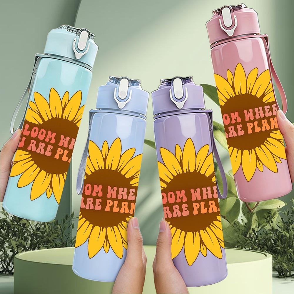 1PC Sunflower Bloom Plant Quote Art 750ml Color Plastic Sports Water Bottle Leakproof Flip Straw Lid Suitable for Sports Office Home Use