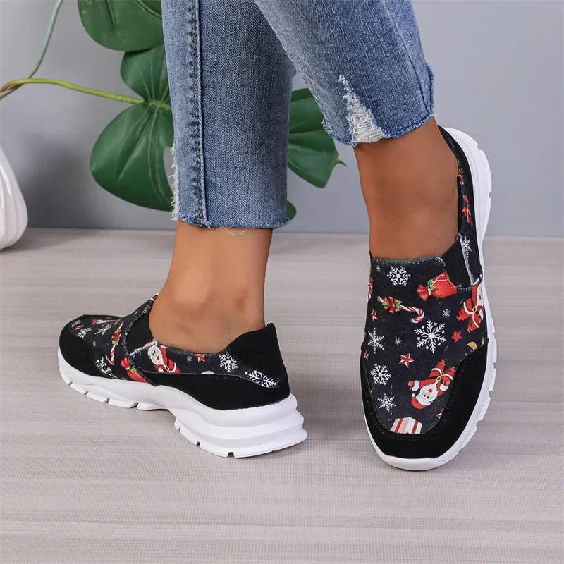 Fashion Christmas Sneakers Woman  New Santa Claus Print Shoes Fashion Lovely Casual Flat Shoes New Year Vulcanized Shoes 2024