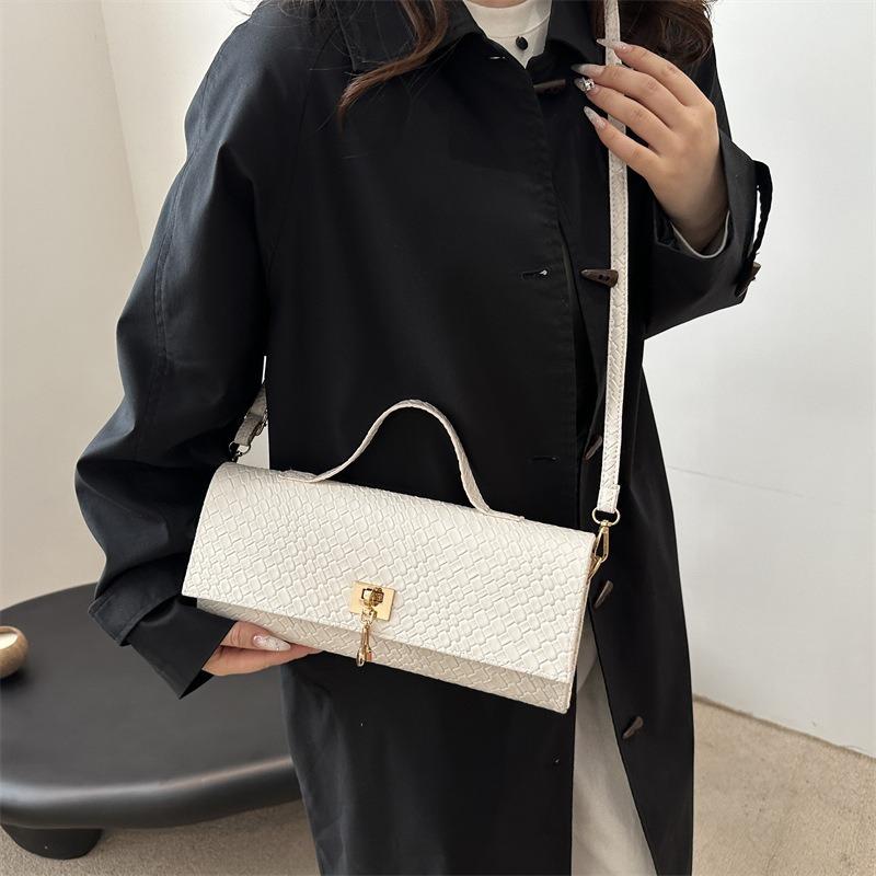 New Trendy Solid Color Simple and Versatile Large Capacity Highend Niche Design Single Shoulder Portable Messenger Bag Women